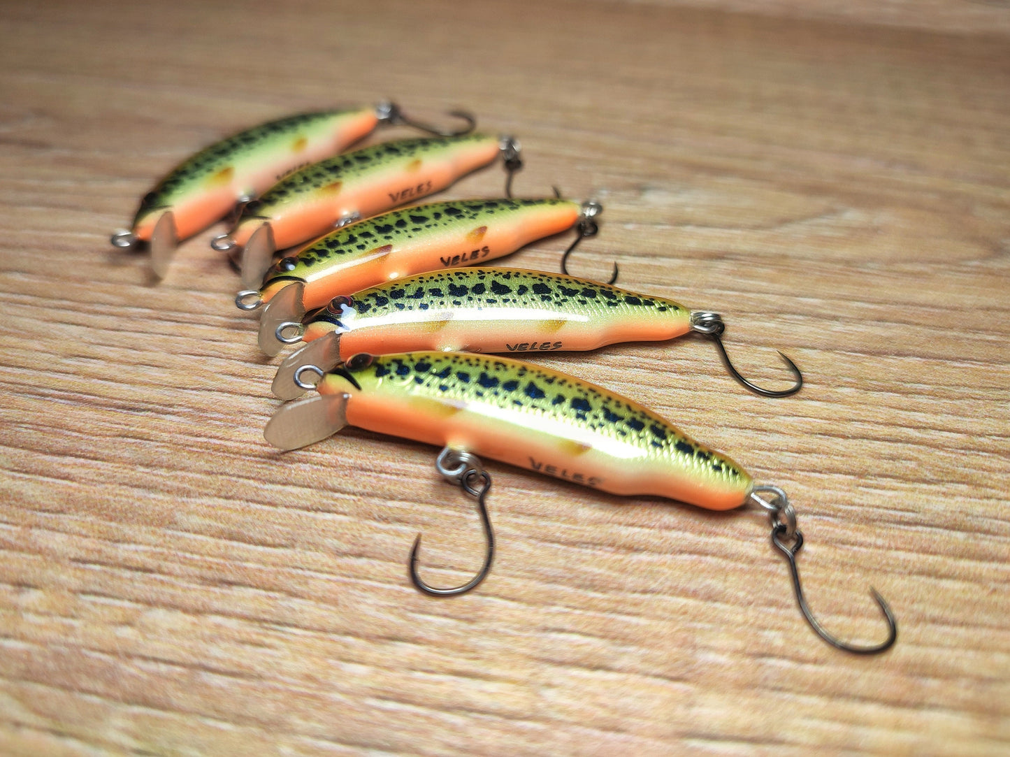 Veles handcrafted lure 40mm-2,8gr sinking