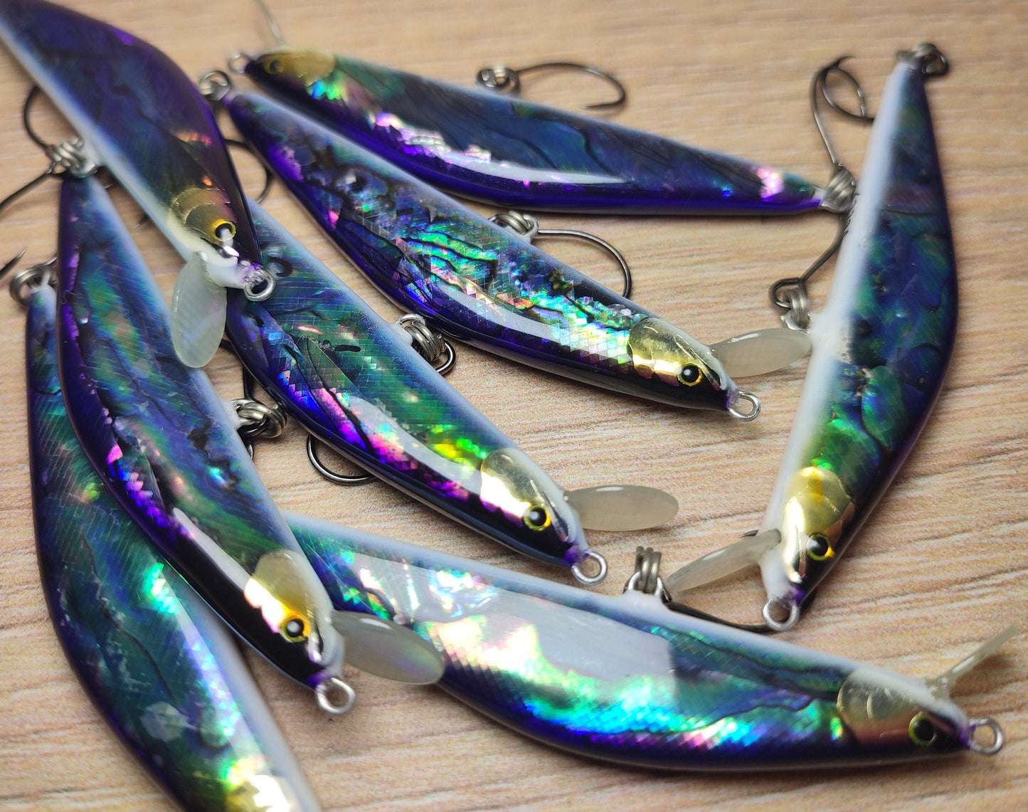 VHL 64mm-6.3gr sinking Abalone shell finish