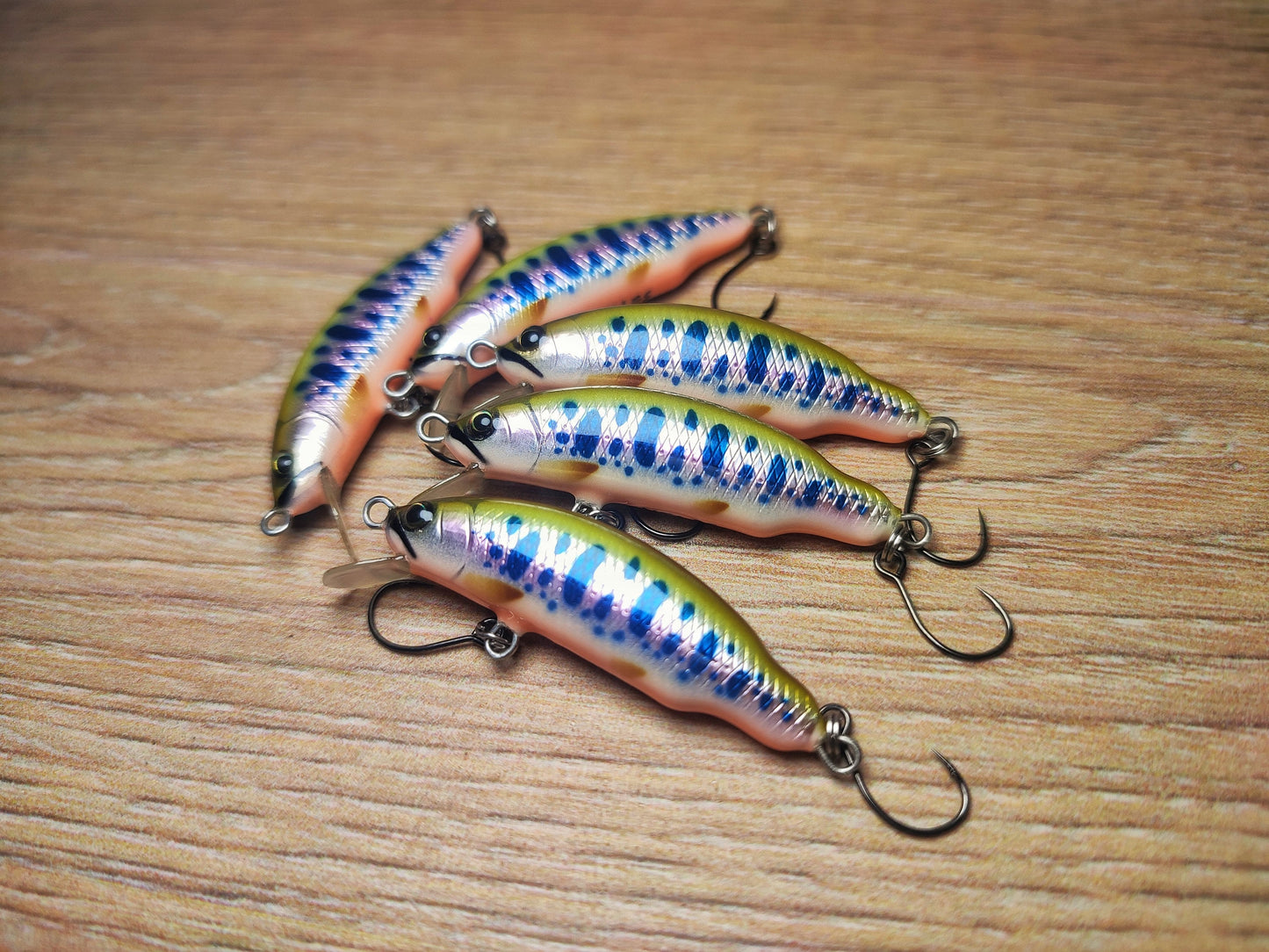 Veles handcrafted lure 40mm-2,8gr sinking