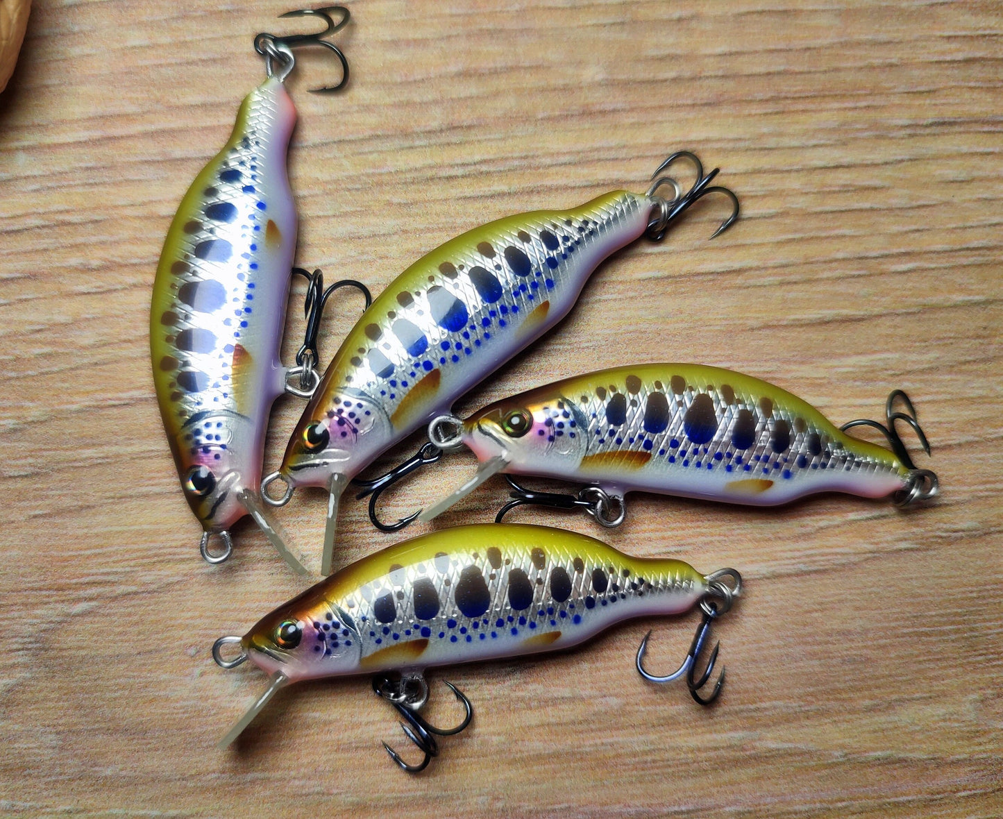 Veles handcrafted lure 45mm-3,3gr sinking