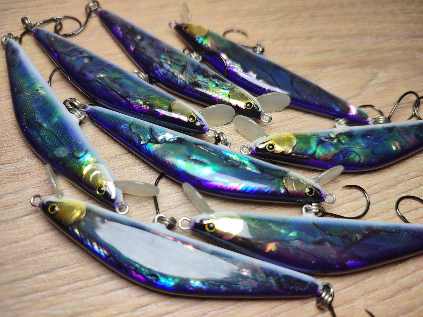 VHL 64mm-6.3gr sinking Abalone shell finish