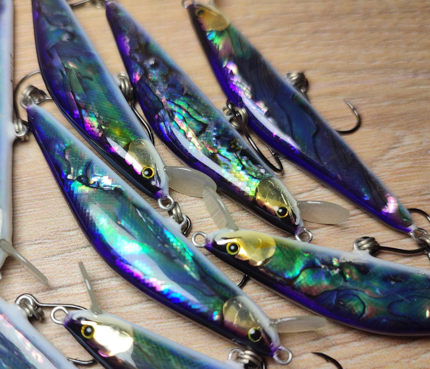 VHL 64mm-6.3gr sinking Abalone shell finish