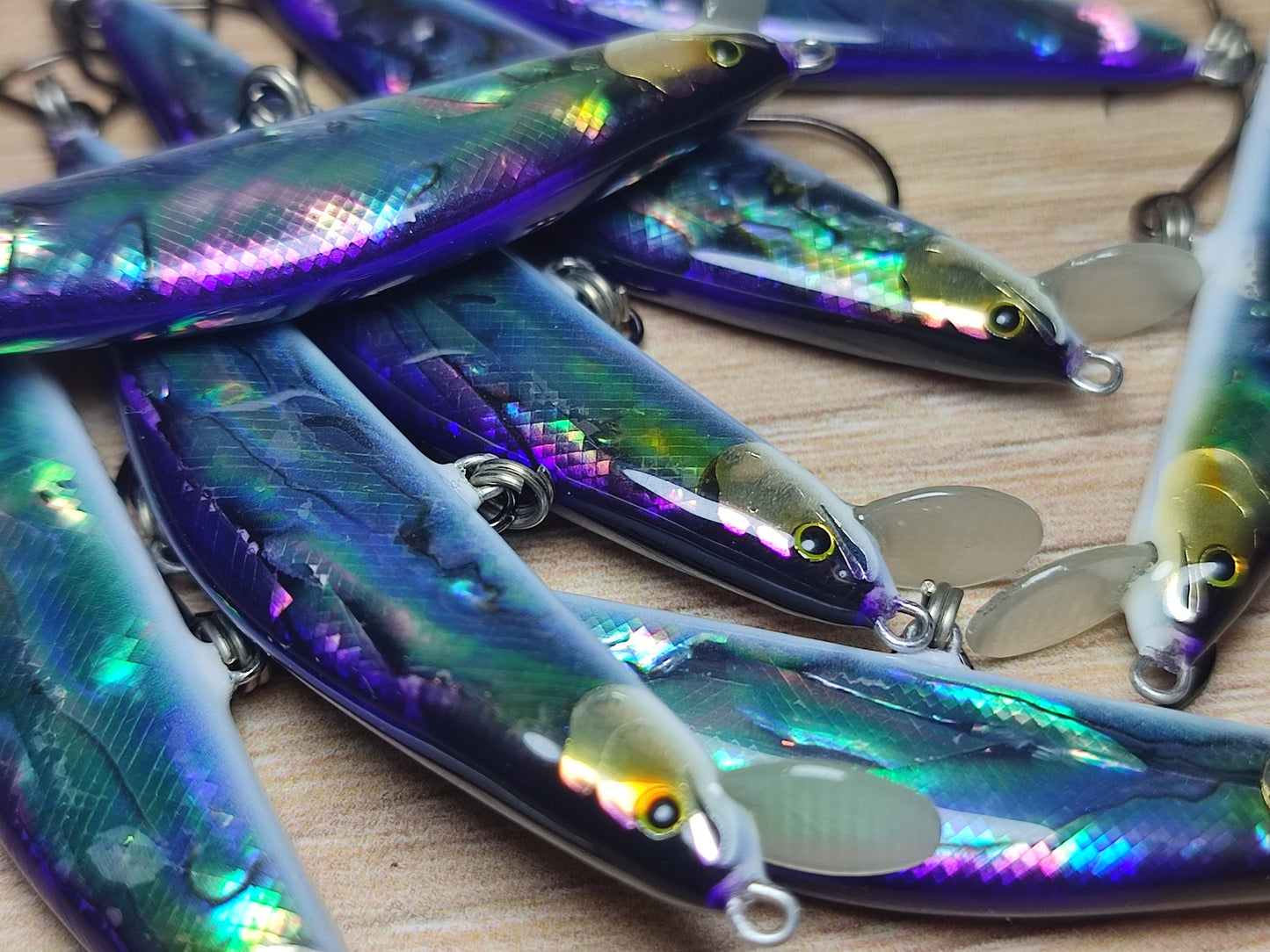 VHL 64mm-6.3gr sinking Abalone shell finish
